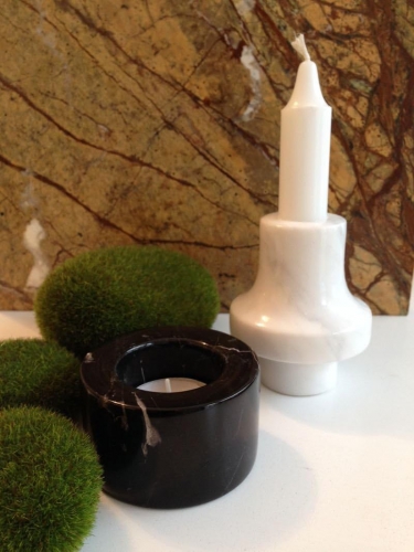 Zweiteiliger Kerzenhalter Kerzenständer, Design Teelichthalter aus massiv Marmor Nature, Gesamthöhe 10cm, Gesamtgewicht 1kg